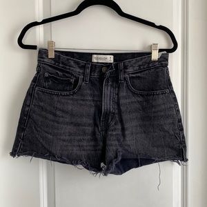 Abercrombie mid rise boyfriend jean shorts